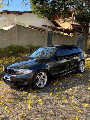 BMW 130i 3.0 SPORT HATCH 24V GASOLINA 4P AUTOMÁTICO